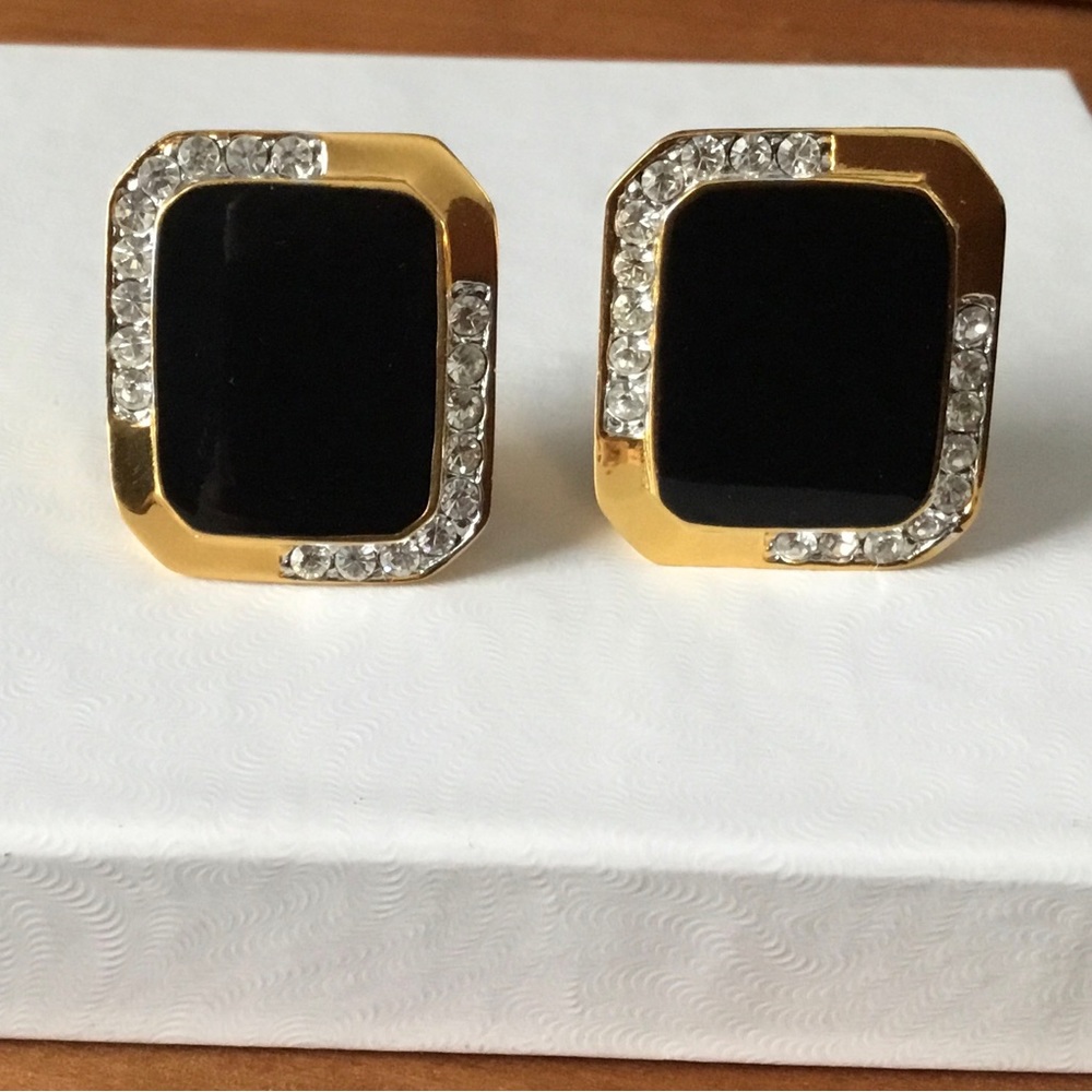 EVCO Clip on Earrings Gold tone and Black